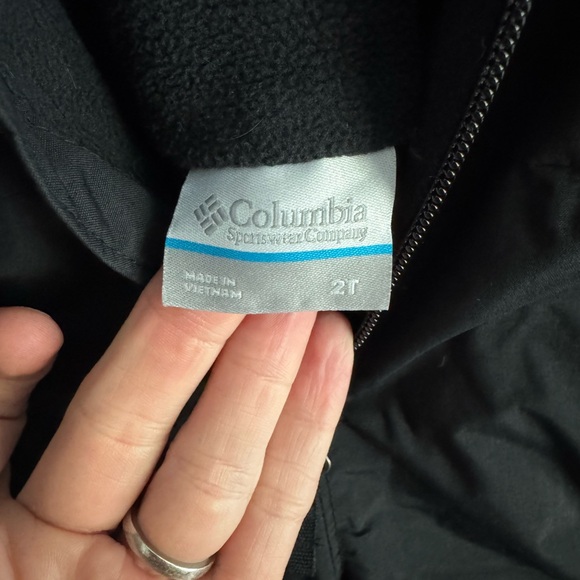 Columbia snow bib 2T, black, EUC - Picture 3 of 4